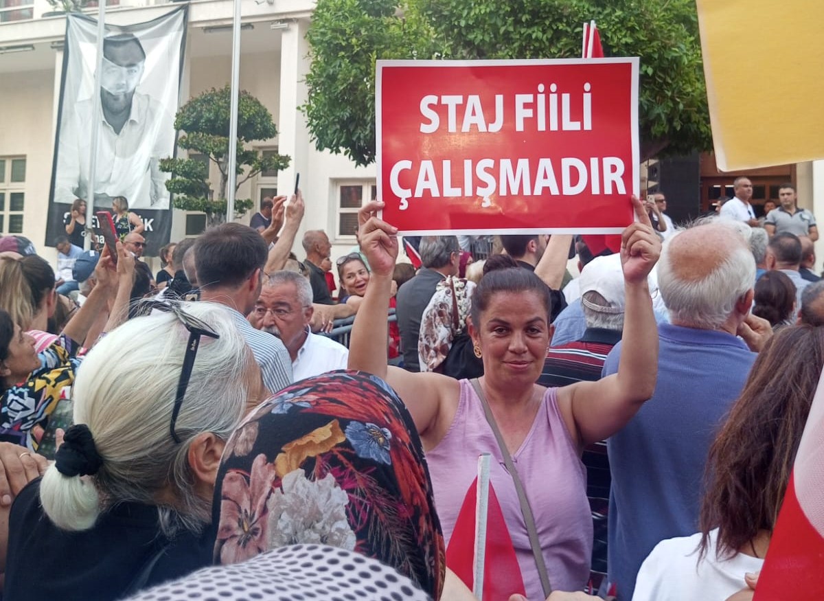 STAJ VE ÇIRAKLIK MAĞDURLARI VAZGEÇMİYOR