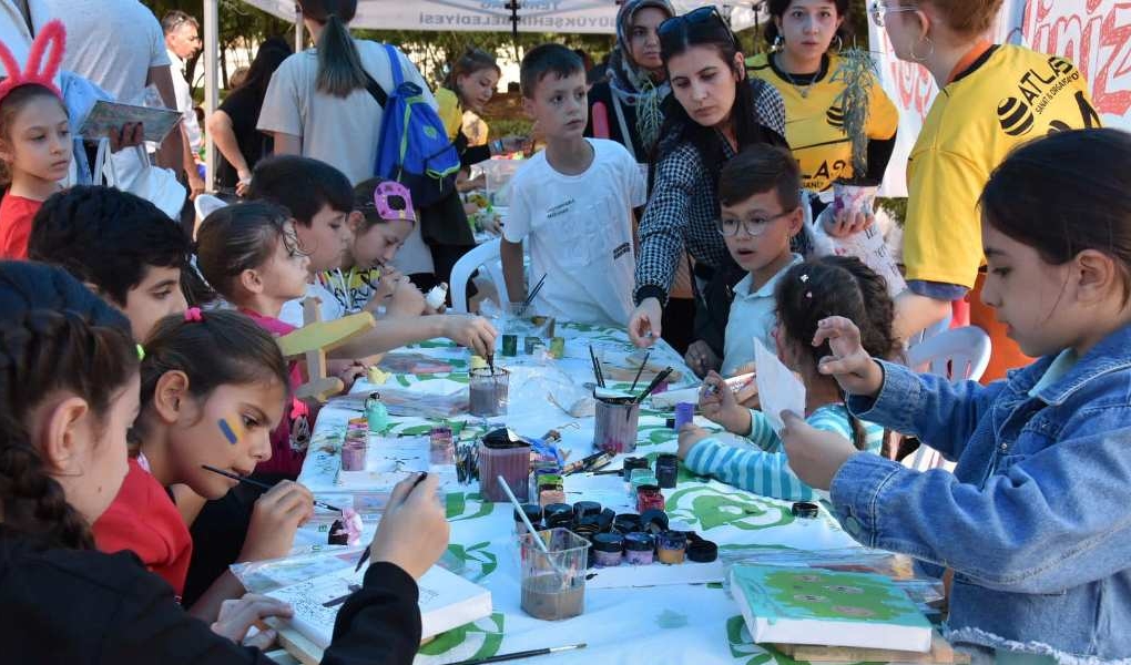 ÇOCUKLAR HEM EĞLENDİ, HEM ÖĞRENDİ