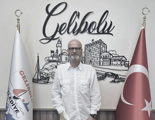 Gelibolu Belediye Başkan Yardımcısı Selçuk Bartan hayatını kaybetti