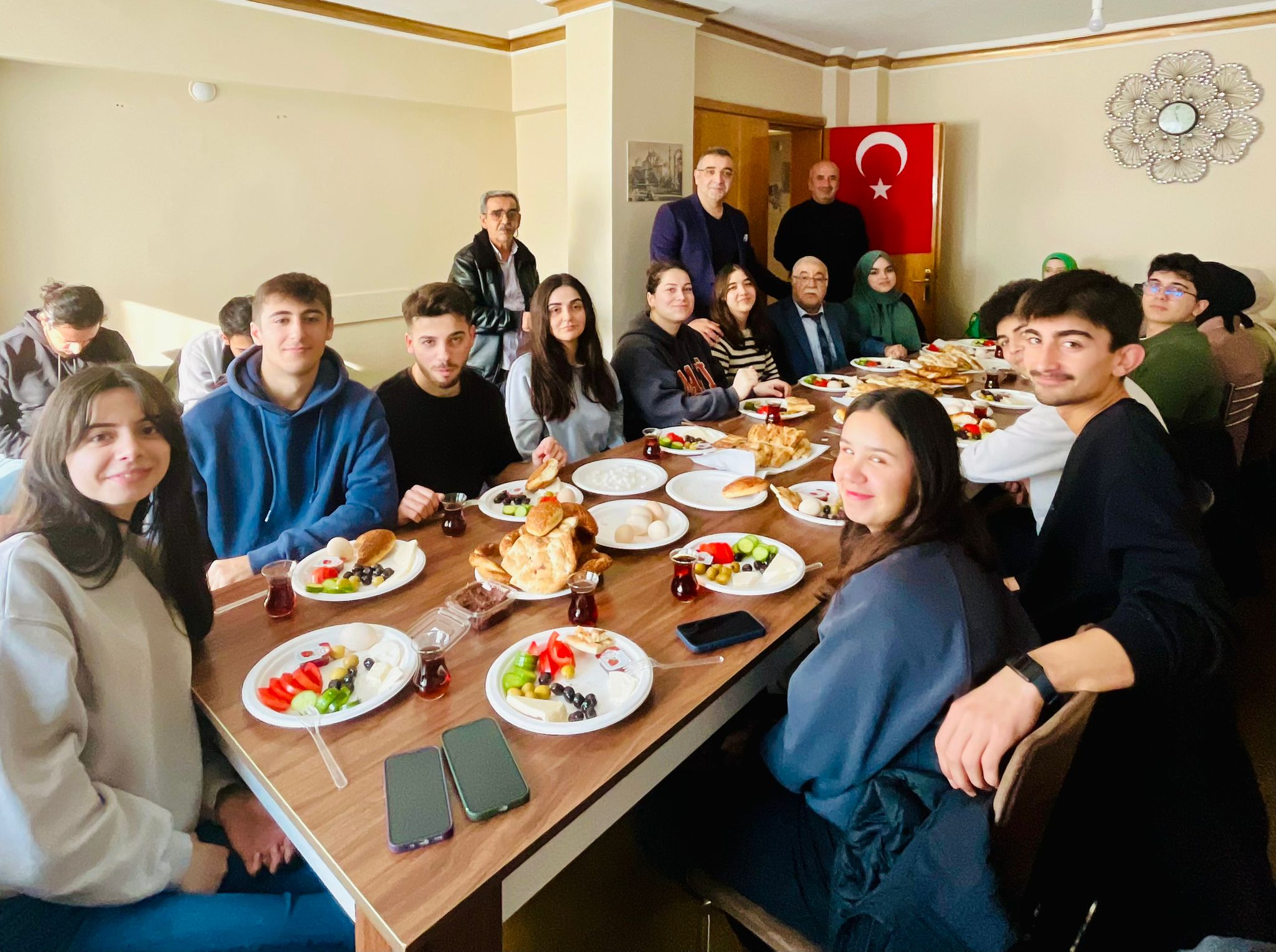 Tekirdağ'da Üniversiteli Öğrenciler Malatyalılar Derneğinde Toplandı