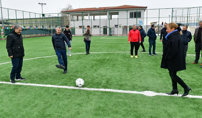 Uluslararası Yeşilyurt Futbol Turnuvası’ Başladı